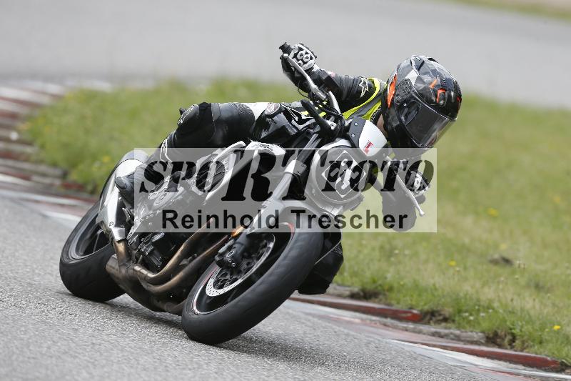 /22 06.06.2025 DISCOVER the BIKE ADR/Race 3 rot/83
